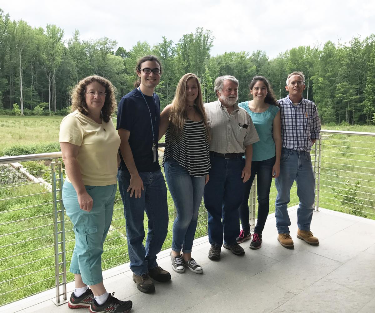 Staff Photo of the Plant Ecology Lab 